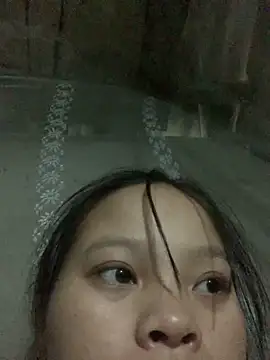 Amelia_baby Pertunjukan Webcam