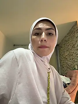 Darsha_Khemu élő XXX-chatje