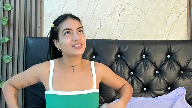 MarceANDCamin Live XXX chat
