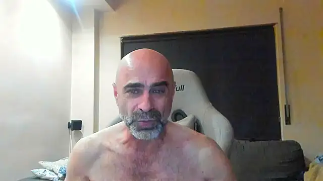 Show modela Bicopflirt na web-kameri