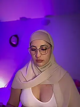 Show modela Badra_Abaid na web-kameri