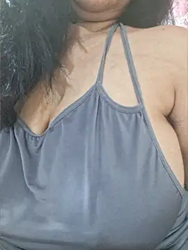 Chat XXX en directo de Jassi_Does