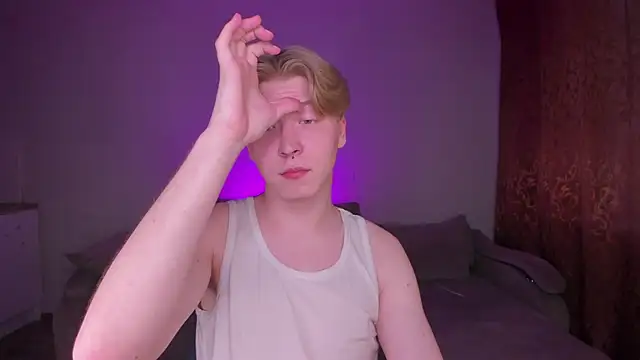 TheMikeSever Live XXX-chat