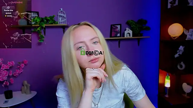 mila_glow1's Live XXX Chat