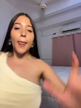 Chat XXX en directo de Nhefertary