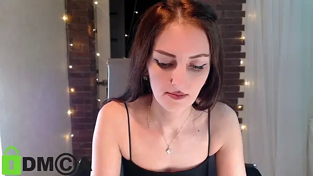 ms_kelarini élő XXX-chatje