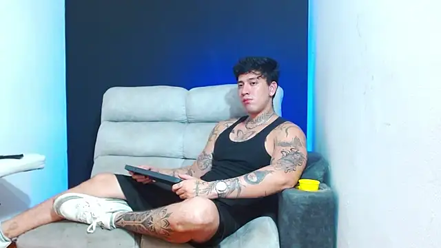 Chat +18 de JUSTIN_FULLER1 ao vivo
