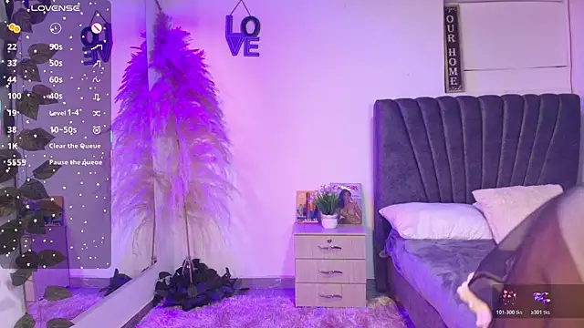 miaoconell's Live XXX Chat