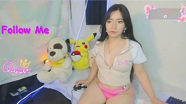litle_mily_ Adlı Modelin Canlı XXX Sohbeti