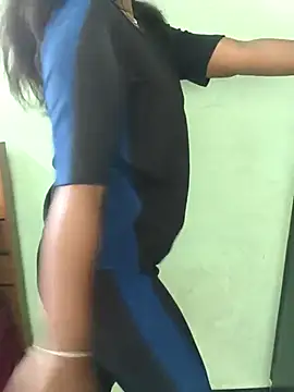 Miakhalifa24 웹캠 쇼