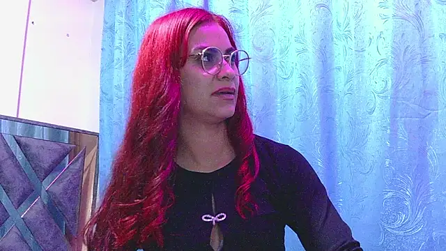 دردشة tinny_emiily الجنسية المباشرة