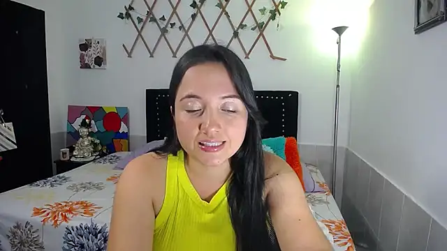 naughty_girl_4u live XXX chat