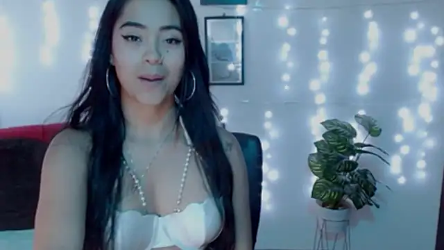 NatalyEscobar_lxのライブXXXチャット