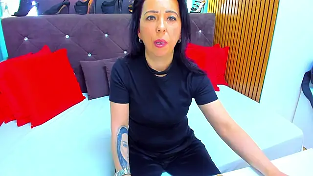 Chat XXX ao vivo de LauraSiin
