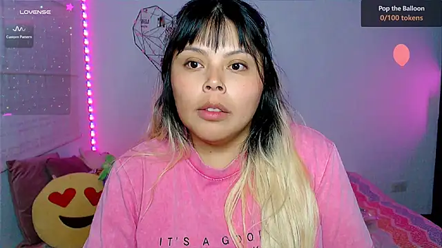 EllieMoonX 即時 XXX 聊天