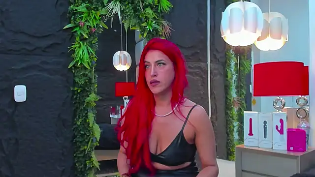 Czat XXX na żywo – AllissaBrowm