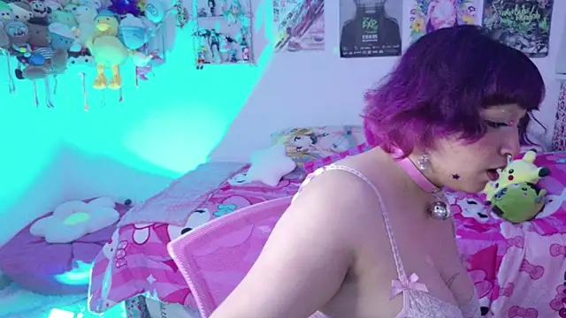 عرض كام Noisy_doll