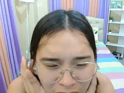 Chat +18 de SeductiveAppleTS ao vivo