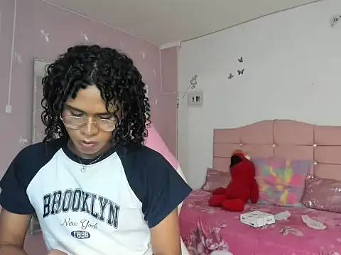 Webkamerová show shanny_hilll