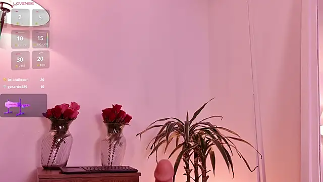 LylaPeachh_ 即時 XXX 聊天