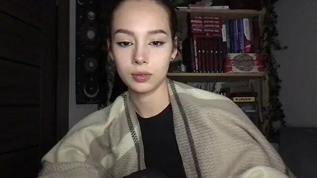 Yuna5343 Chat XXX in diretta