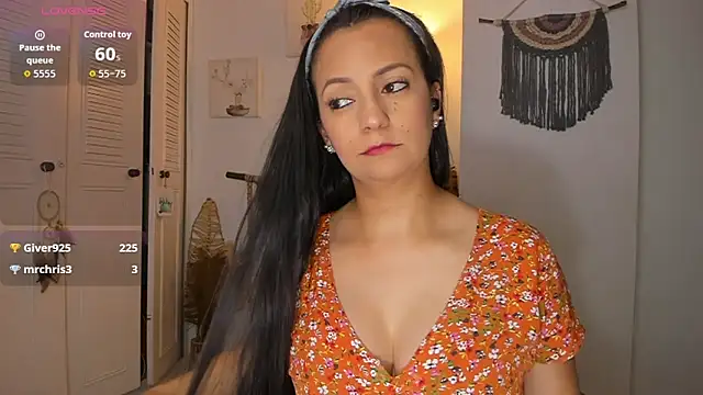 Chatroom XXX en direct de anaruiz_