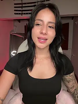 Ale_Lewis 即時 XXX 聊天