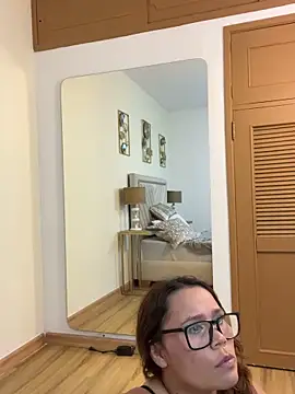 Chat XXX ao vivo de SophiaQueens