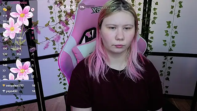 kitsune_little live XXX chat