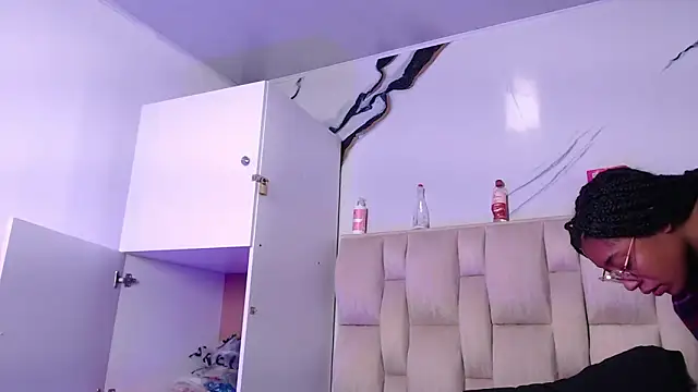Chat +18 de esmeralda-bk ao vivo