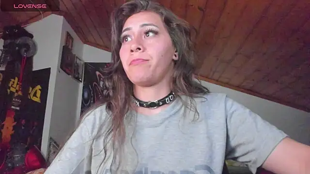 Darkness_jones_ Chat XXX in diretta