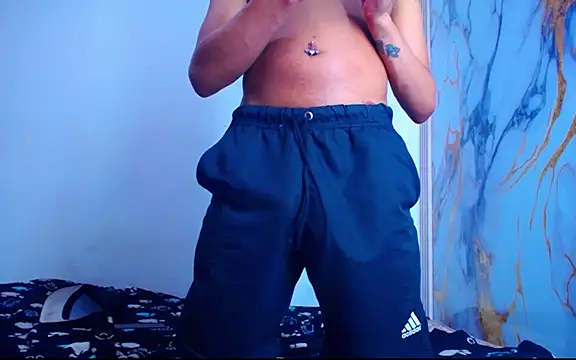 Show de Desire_Boys1 na webcam