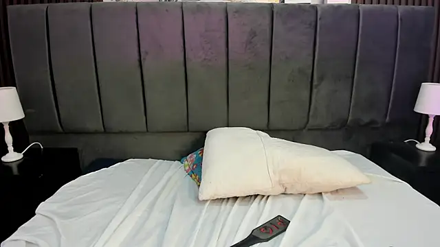 VanessaHard_as Chat XXX in diretta