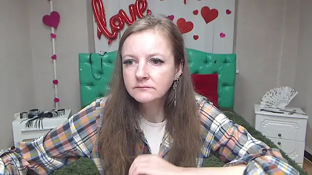 Živý XXX chat MeganPirs