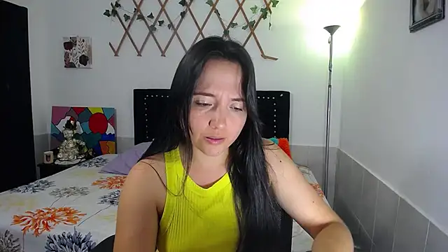 Chat +18 de naughty_girl_4u ao vivo
