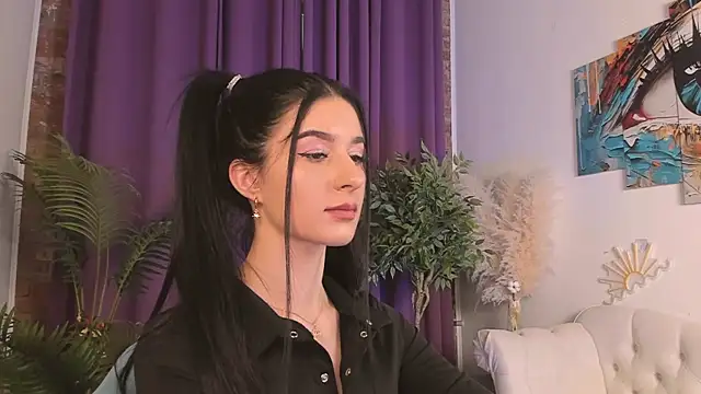 Онлайн чат XXX LauraCoy
