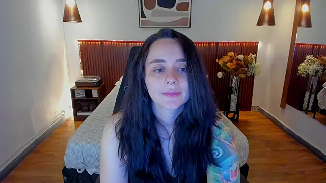 Chat XXX ao vivo de KatherineBond