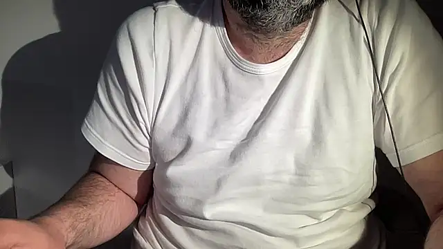 EnolicDenture webkamerás műsora