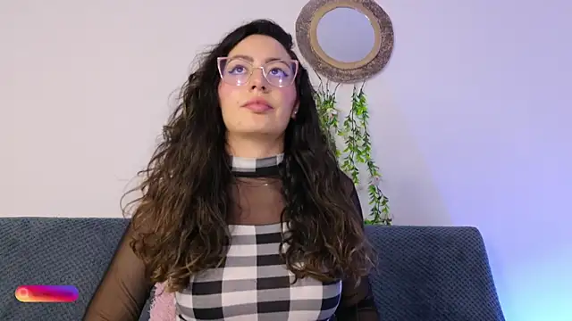 Kendal_Mosk Live XXX-chat