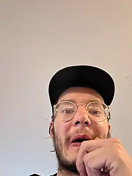 KinkyKittyBoy Chat XXX live
