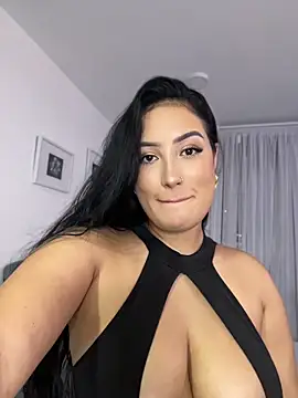 HELLEN_SANTOS 即時 XXX 聊天