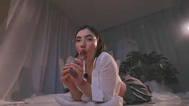 XXX chat uživo modela AmyArmstrong