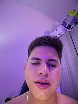 Chat +18 de Niicky1_ ao vivo