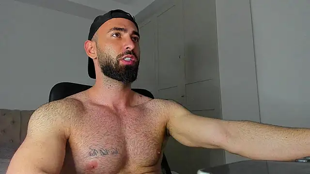 cloudymastersss Live XXX-chat