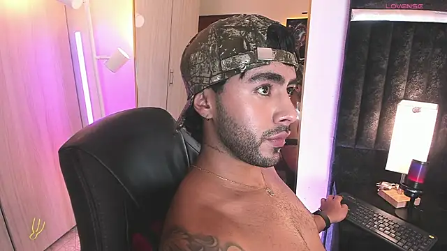 XXX chat uživo modela ItsMeEros