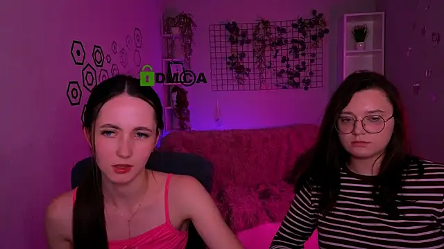 Pokazy przed kamerką – bella_dorn