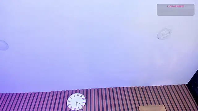AlliceRoseroのライブXXXチャット