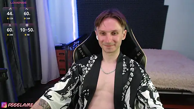 F666LAME: вебкам-шоу