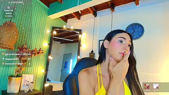 Show modela nasly_smit na web-kameri