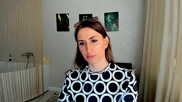 PassionGlow's Live XXX Chat